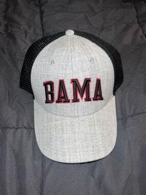 Bama hat
